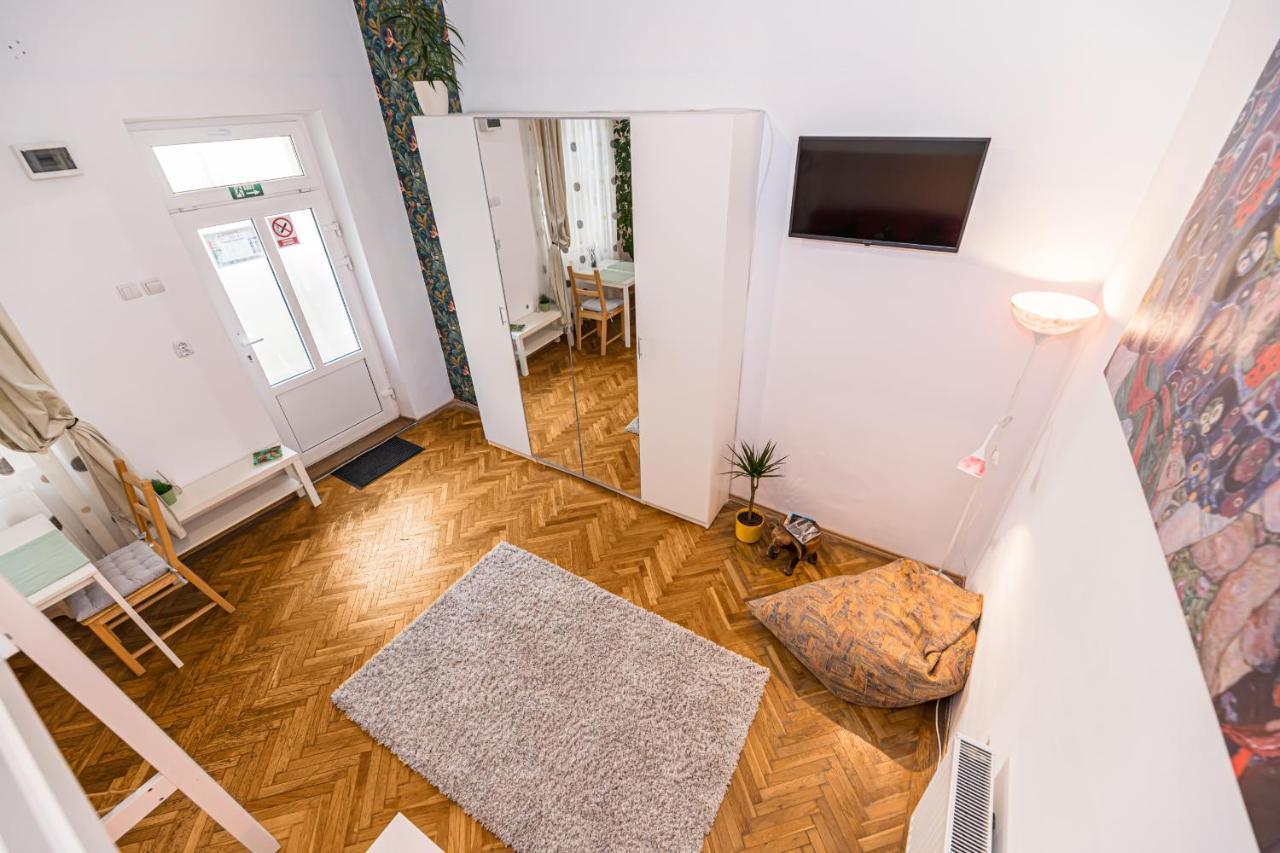 Zen Studio Brassó Kültér fotó