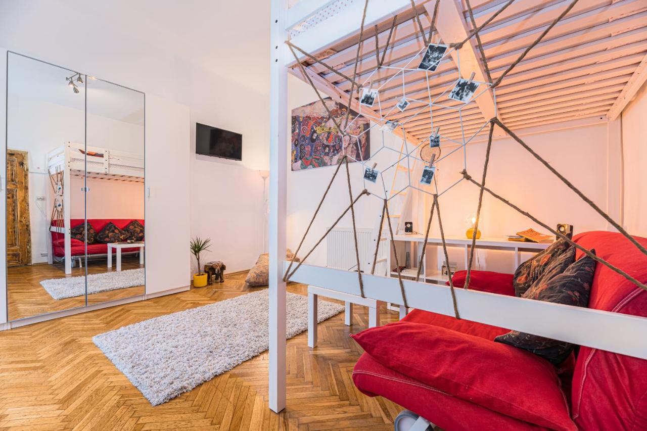 Zen Studio Brassó Kültér fotó